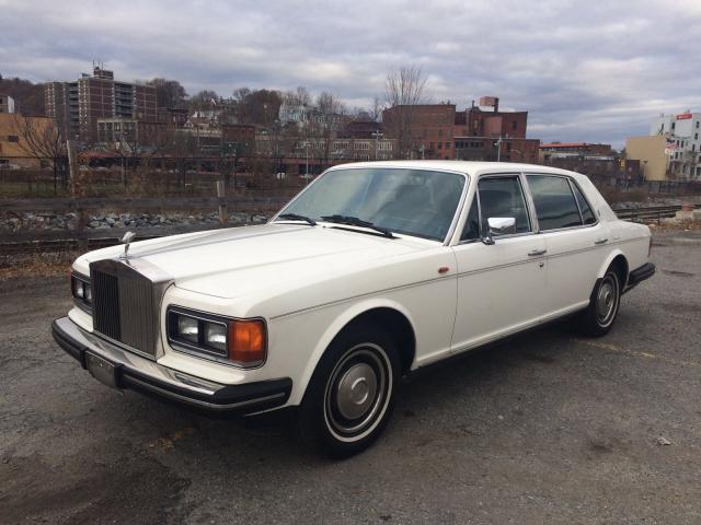 SCAZN42A3ECX09377 - 1984 ROLLS-ROYCE SILVER SPU WHITE photo 2