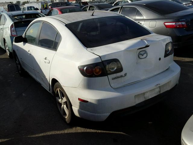 JM1BK123641153143 - 2004 MAZDA 3 S WHITE photo 3