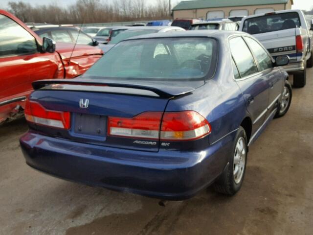 1HGCG566X2A165067 - 2002 HONDA ACCORD EX BLUE photo 4