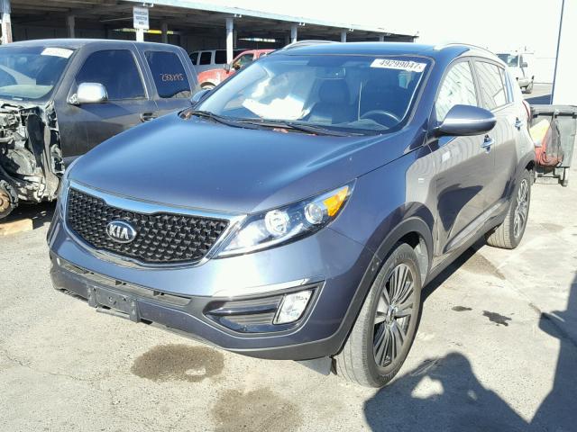 KNDPC3ACXF7705954 - 2015 KIA SPORTAGE E BLUE photo 2