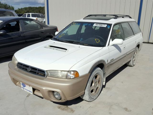 4S3BG685XW7638103 - 1998 SUBARU LEGACY 30T WHITE photo 2