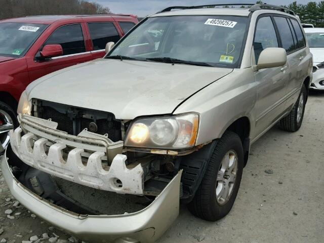 JTEHF21A720091190 - 2002 TOYOTA HIGHLANDER TAN photo 2