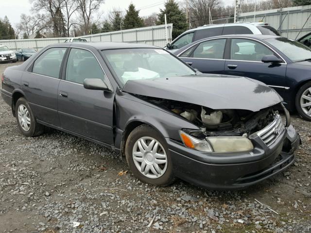 JT2BG22K510552652 - 2001 TOYOTA CAMRY CE GRAY photo 1