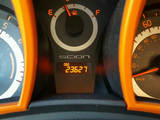 JTKJF5C71FJ006863 - 2015 TOYOTA SCION TC 双色 照片 8