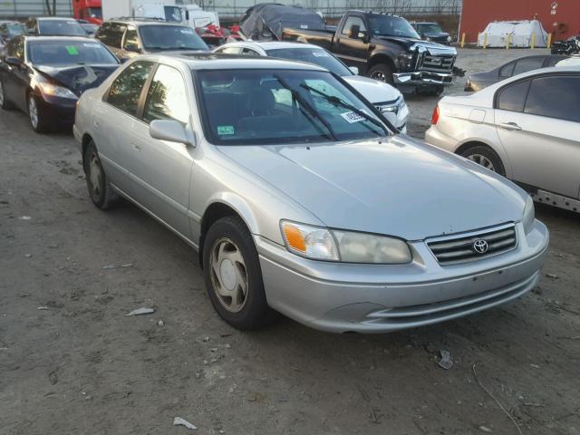 4T1BF22K01U117391 - 2001 TOYOTA CAMRY LE SILVER photo 1