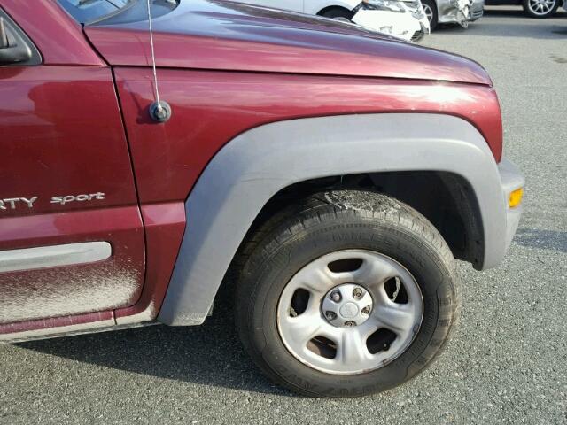 1J4GL48K72W126918 - 2002 JEEP LIBERTY SP MAROON photo 9