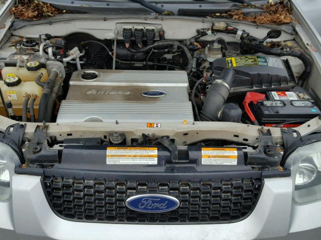 1FMYU96H75KC81892 - 2005 FORD ESCAPE HEV SILVER photo 7