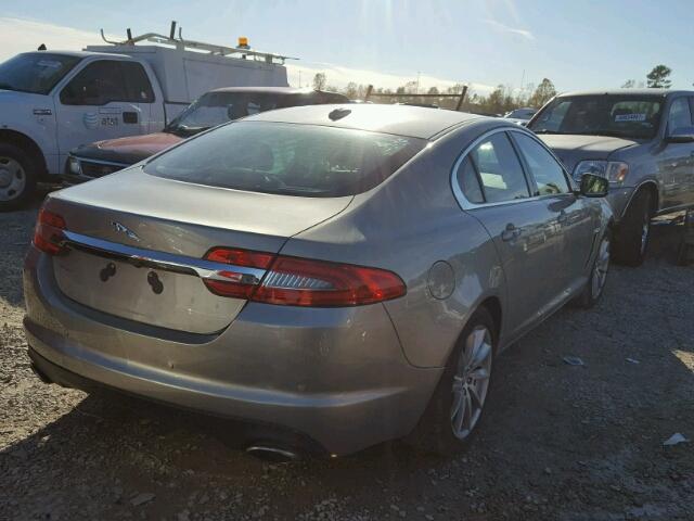 SAJWA0FB4CLS41418 - 2012 JAGUAR XF GRAY photo 4