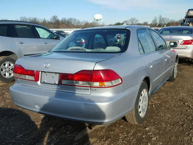 1HGCG66572A157652 - 2002 HONDA ACCORD LX SILVER photo 4