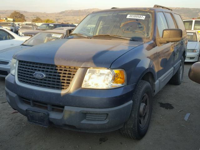 1FMPU13565LA17659 - 2005 FORD EXPEDITION BLUE photo 2