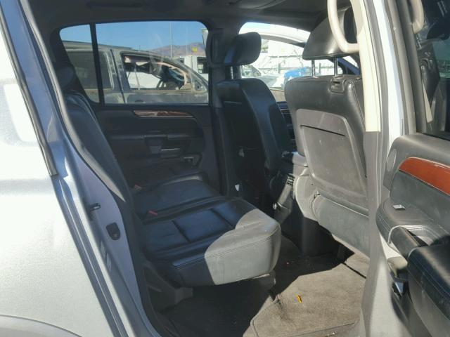 5N3AA08C18N902108 - 2008 INFINITI QX56 SILVER photo 6