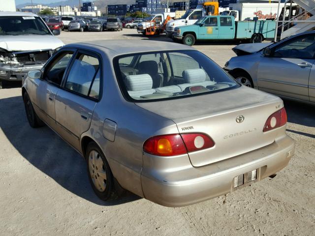 1NXBR12E42Z623822 - 2002 TOYOTA COROLLA CE GOLD photo 3