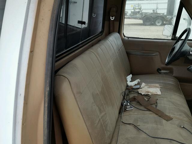 1FTHF25LXHPA95198 - 1987 FORD F250 WHITE photo 5