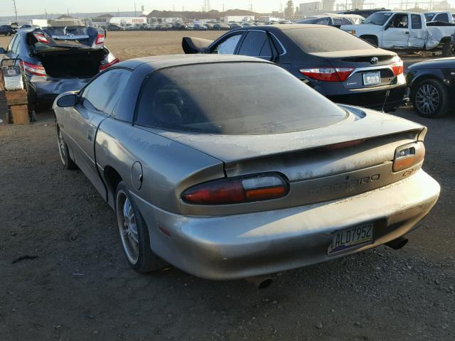 2G1FP22G522157674 - 2002 CHEVROLET CAMARO Z28 TAN photo 3