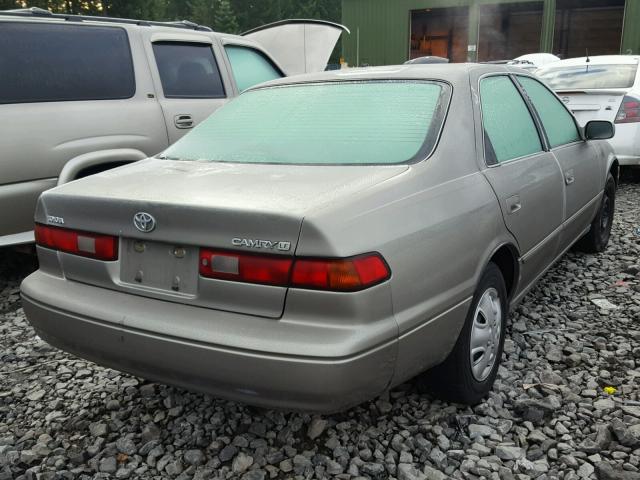 JT2BG22K5W0146121 - 1998 TOYOTA CAMRY CE GRAY photo 4