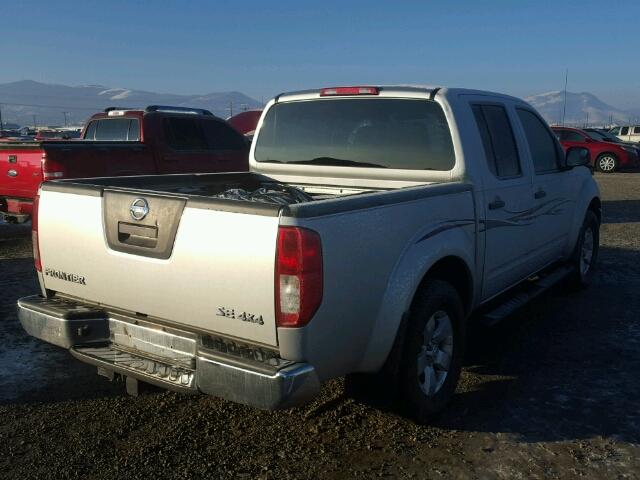 1N6AD0EV3AC420202 - 2010 NISSAN FRONTIER C SILVER photo 4