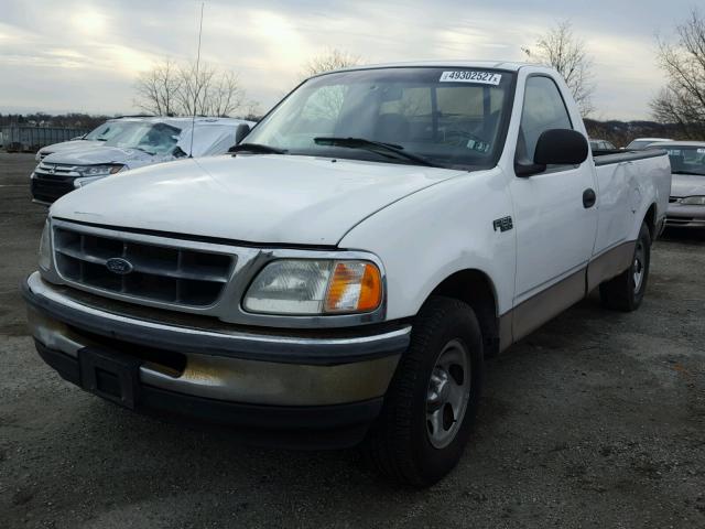 1FTZF1729WNB46881 - 1998 FORD F150 WHITE photo 2