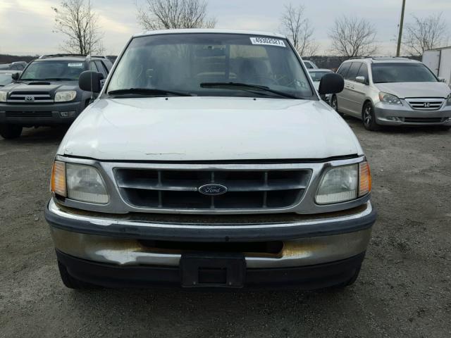 1FTZF1729WNB46881 - 1998 FORD F150 WHITE photo 9