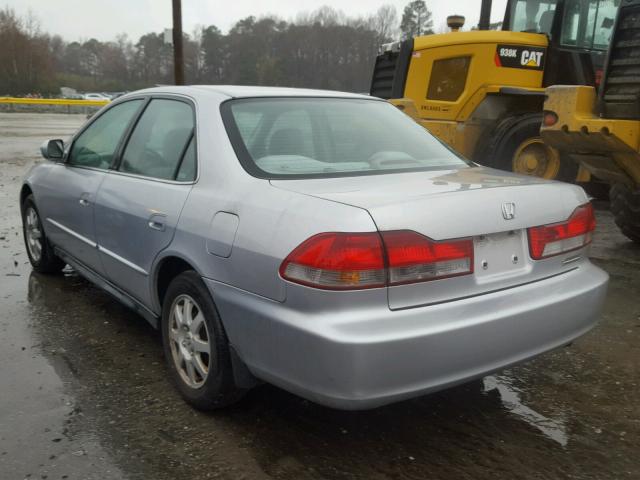 1HGCG66882A162806 - 2002 HONDA ACCORD EX SILVER photo 3