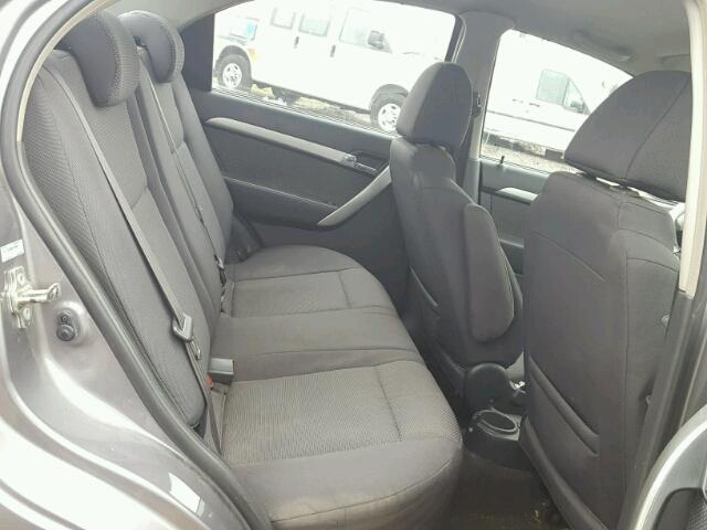 KL1TD5DE8AB126866 - 2010 CHEVROLET AVEO LS 灰色 照片 6