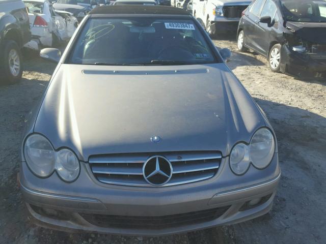 WDBTK56H56F187399 - 2006 MERCEDES-BENZ CLK 350 SILVER photo 9