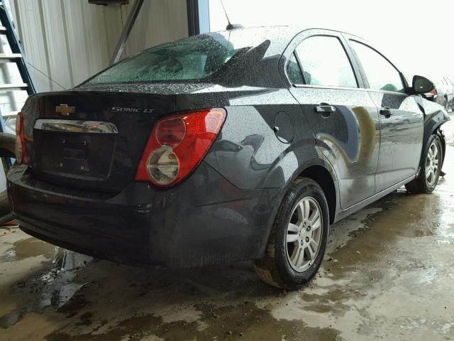 1G1JC5SHXF4152177 - 2015 CHEVROLET SONIC LT GRAY photo 4