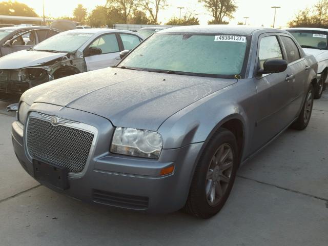 2C3KA43R96H376101 - 2006 CHRYSLER 300 GRAY photo 2