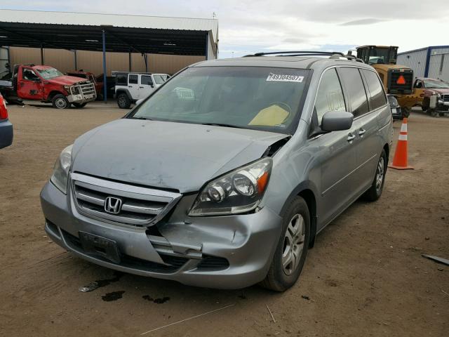 5FNRL38735B110695 - 2005 HONDA ODYSSEY EX SILVER photo 2