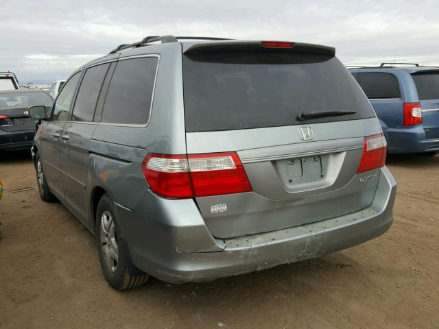 5FNRL38735B110695 - 2005 HONDA ODYSSEY EX SILVER photo 3