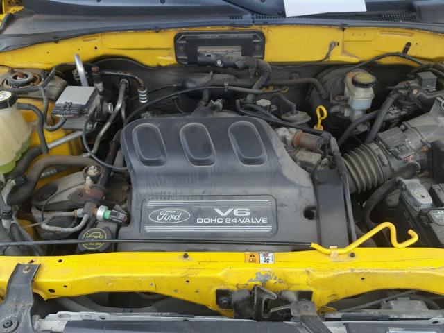 1FMCU04131KE97390 - 2001 FORD ESCAPE XLT YELLOW photo 7