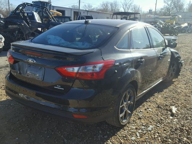 1FADP3F23DL237146 - 2013 FORD FOCUS SE BLACK photo 4