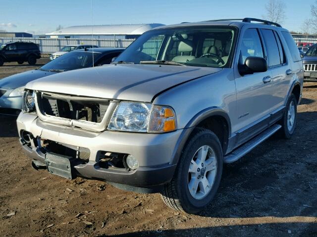 1FMZU73K74ZA30241 - 2004 FORD EXPLORER X SILVER photo 2