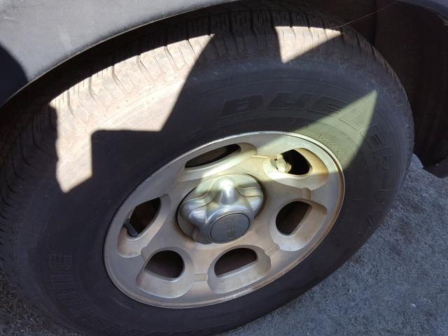 5LMPU28A1XLJ32844 - 1999 LINCOLN NAVIGATOR 黑色 照片 9