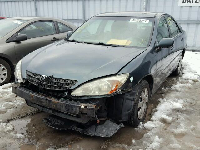 4T1BE32K04U381031 - 2004 TOYOTA CAMRY LE GREEN photo 2