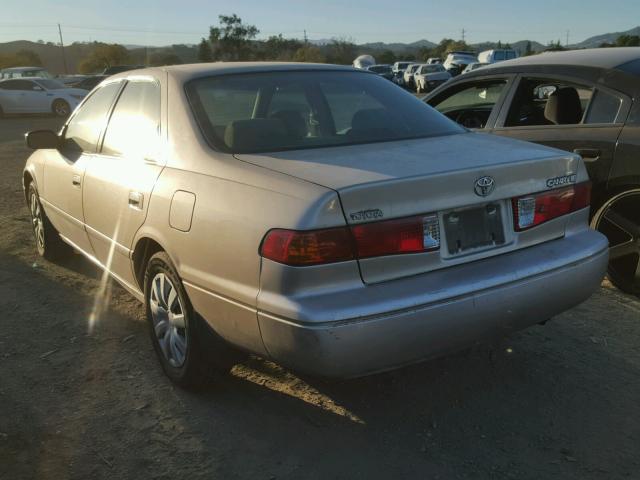 JT2BG22K010544054 - 2001 TOYOTA CAMRY CE BROWN photo 3