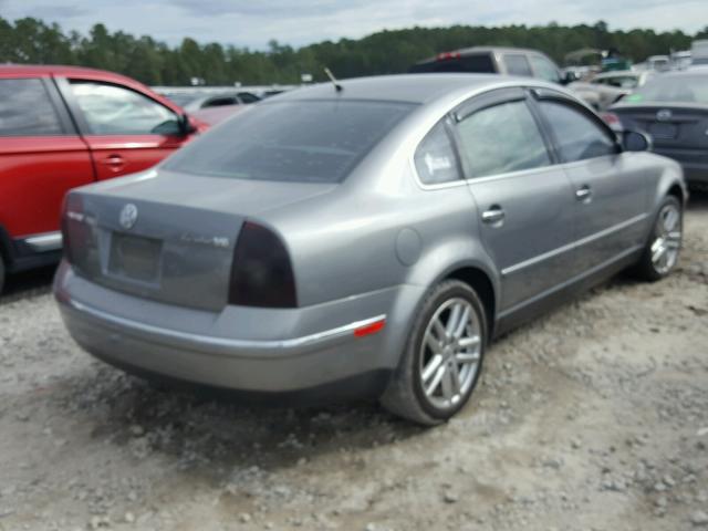 WVWRU63B45P002568 - 2005 VOLKSWAGEN PASSAT GLX GRAY photo 4