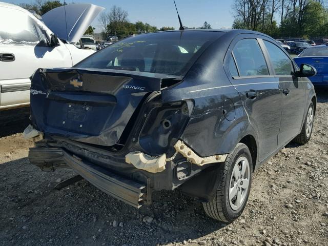 1G1JA5SH7D4228733 - 2013 CHEVROLET SONIC LS BLACK photo 4