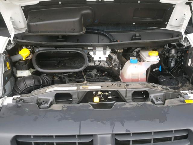 3C6TRVBG5JE139048 - 2018 RAM PROMASTER Ağ foto 7