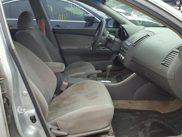 1N4AL11D45C219445 - 2005 NISSAN ALTIMA S SILVER photo 5