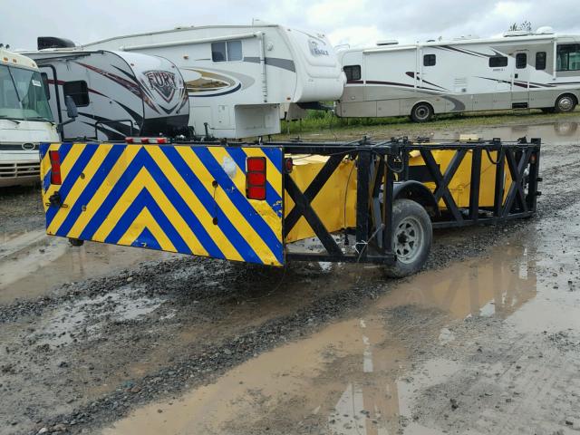 1E9TC1917AA362067 - 2010 CABIN TRAILER SAFE-STOP YELLOW photo 4