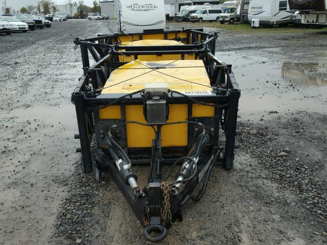 1E9TC1917AA362067 - 2010 CABIN TRAILER SAFE-STOP YELLOW photo 8