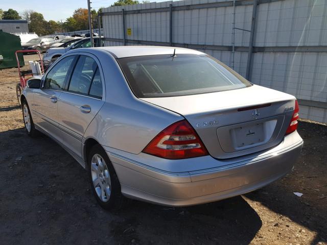 WDBRF81J75F632542 - 2005 MERCEDES-BENZ C 240 4MAT SILVER photo 3