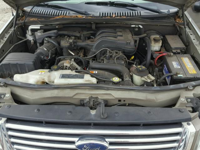 1FMEU63E06UB15232 - 2006 FORD EXPLORER X BROWN photo 7