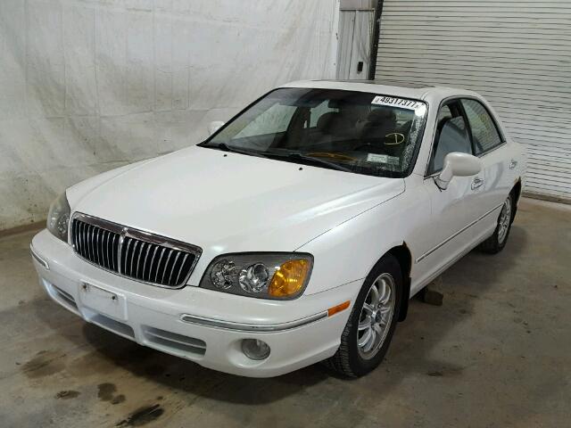 KMHFU45E33A252524 - 2003 HYUNDAI XG 350 WHITE photo 2