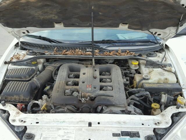 2B3HD56J9YH181757 - 2000 DODGE INTREPID E WHITE photo 7