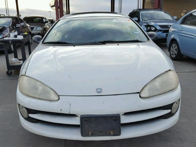 2B3HD56J9YH181757 - 2000 DODGE INTREPID E WHITE photo 9