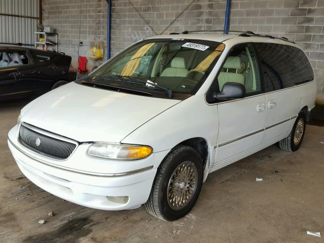 1C4GP64L9TB378067 - 1996 CHRYSLER TOWN & COU WHITE photo 2