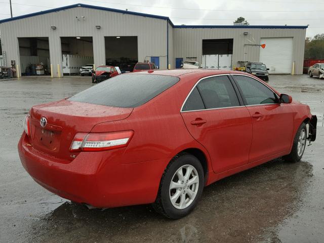 4T1BF3EK9BU637558 - 2011 TOYOTA CAMRY BASE RED photo 4