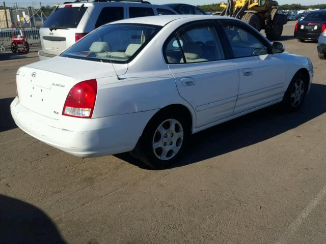 KMHDN45D81U135979 - 2001 HYUNDAI ELANTRA GL WHITE photo 4