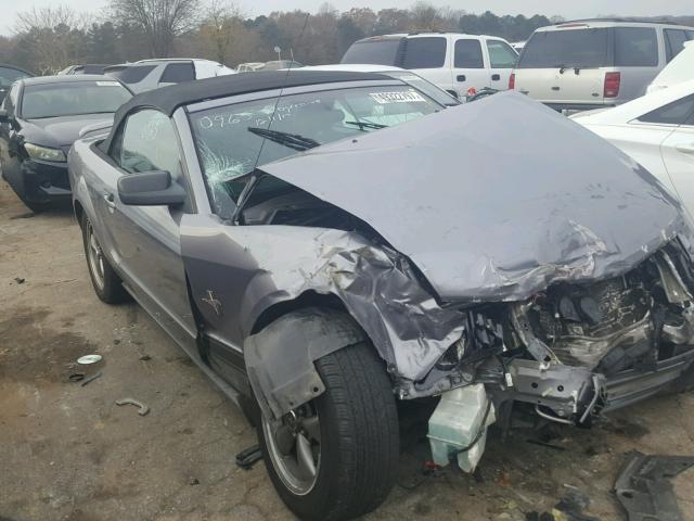 1ZVFT84N765210965 - 2006 FORD MUSTANG GRAY photo 1